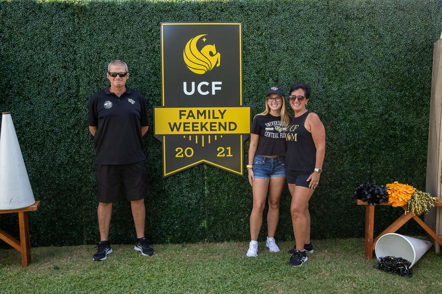Family Weekend Tailgate 2021 26