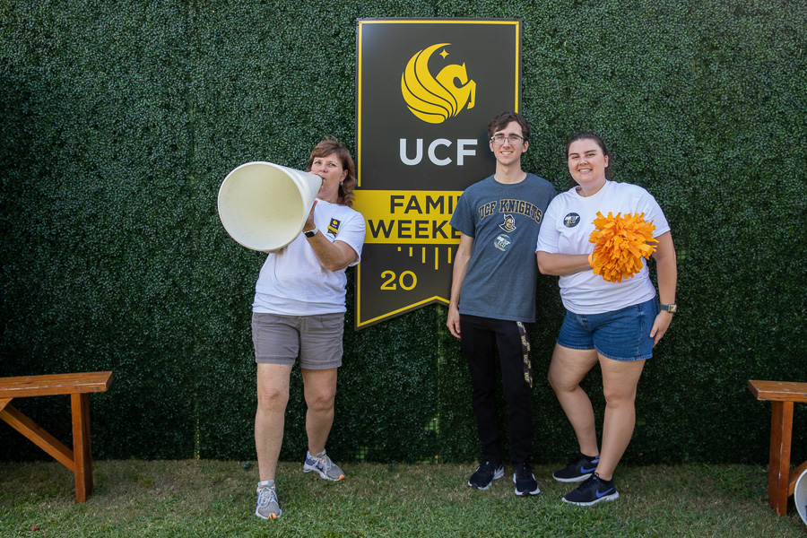 Family Weekend Tailgate 2021 6