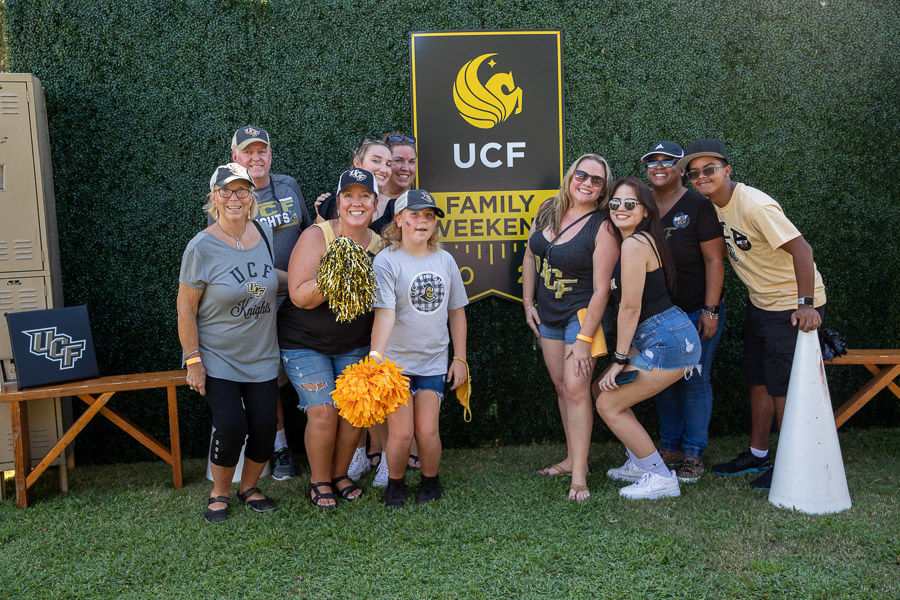 Family Weekend Tailgate 2021 77