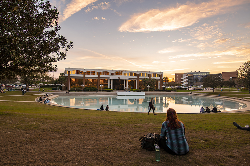Featured Image for Shining a Light on Student Homelessness at UCF