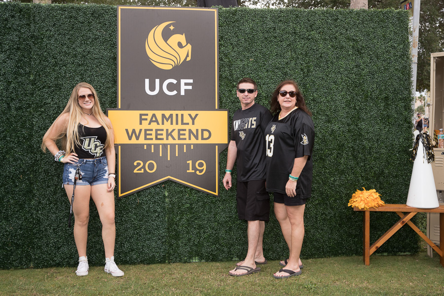 1 2019 Family Weekend Tailgate 24