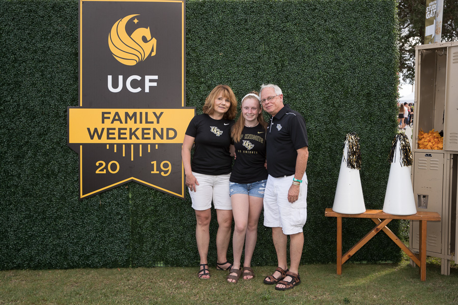 1 2019 Family Weekend Tailgate 56