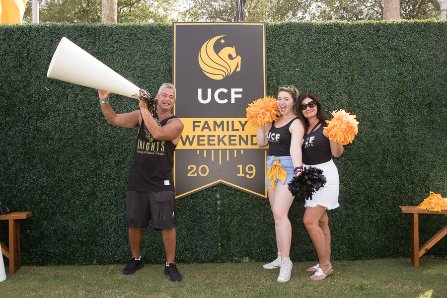 10 2019 Family Weekend Tailgate 4