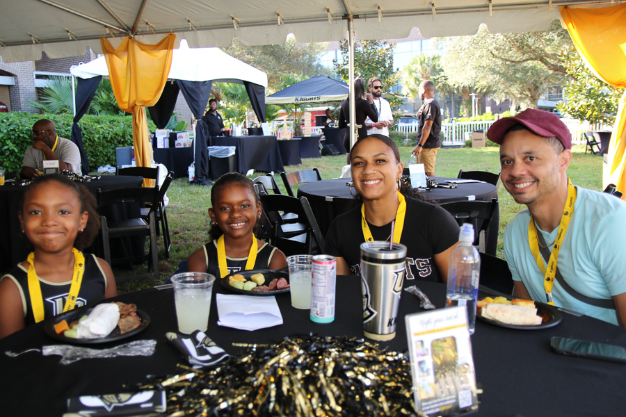 Homecoming UCF Alumni Tailgate 2023 46