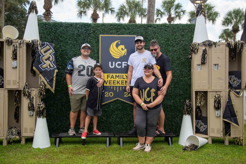 2024 Family Weekend Tailgate 105