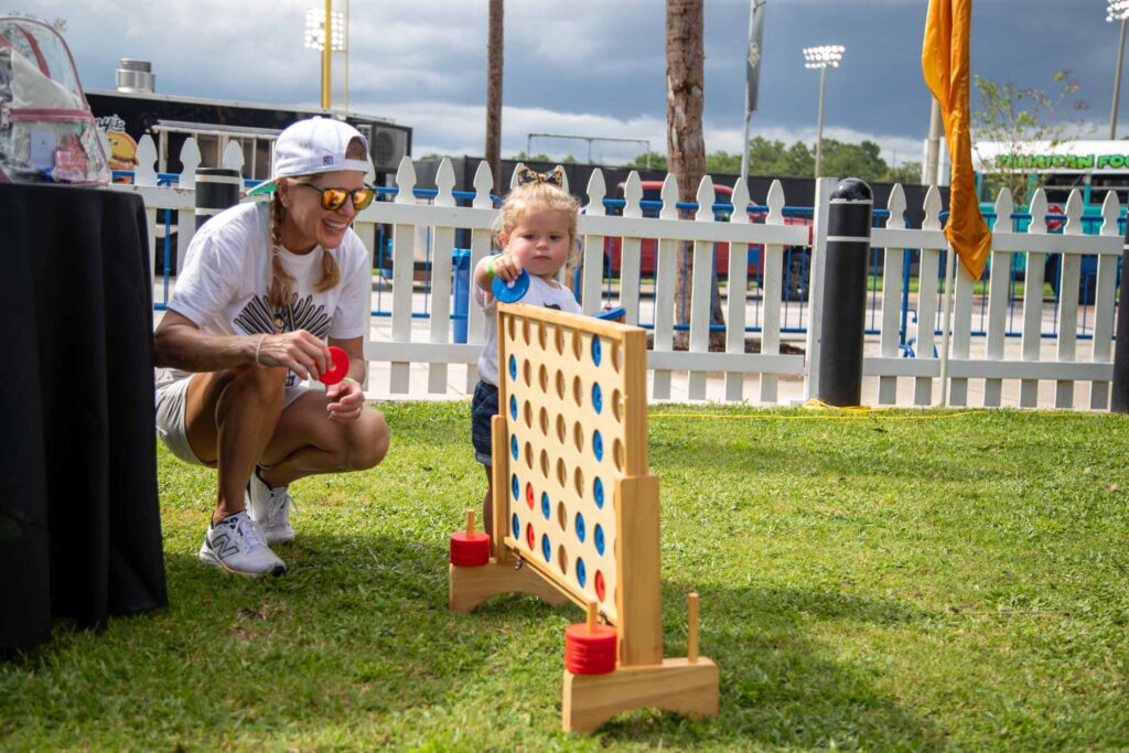 2024 Family Weekend Tailgate 43