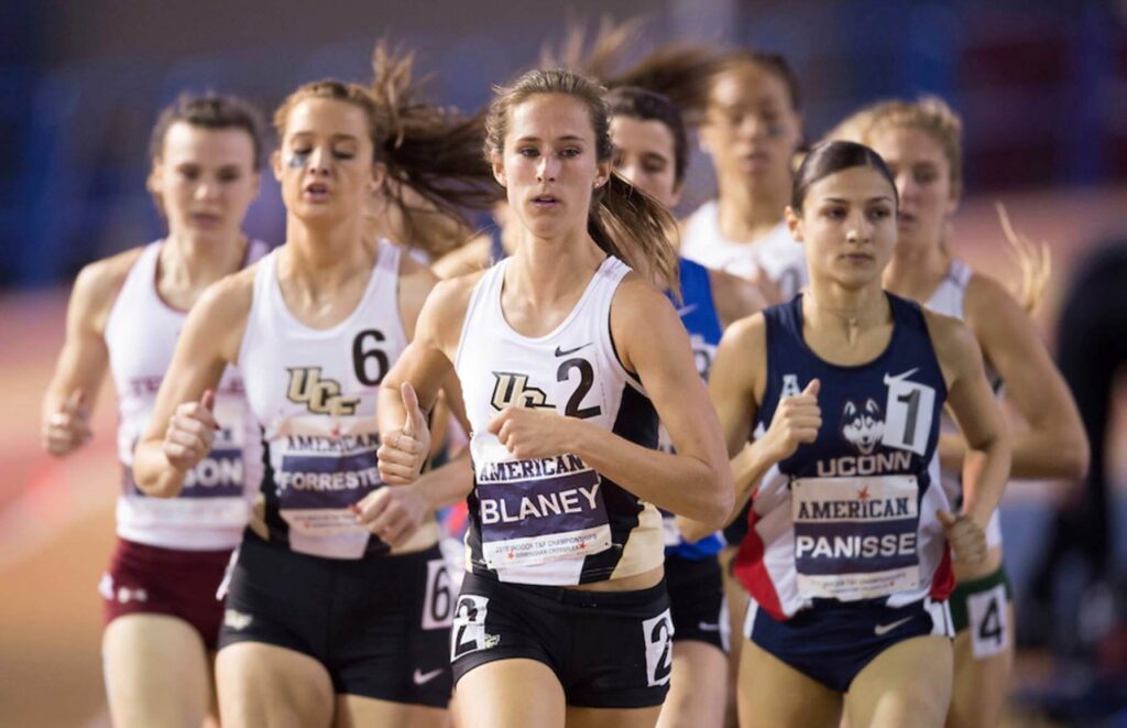 woman running 