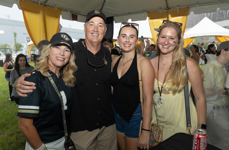 Family Weekend Tailgate 2025 110