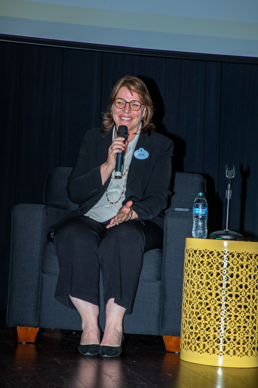 2025 Hospitality Knight 24