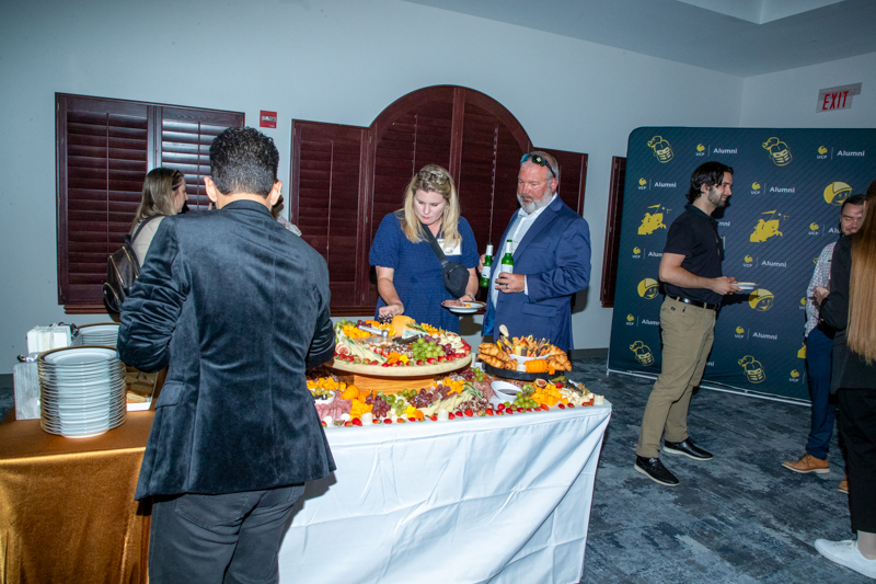 2025 Hospitality Knight 37