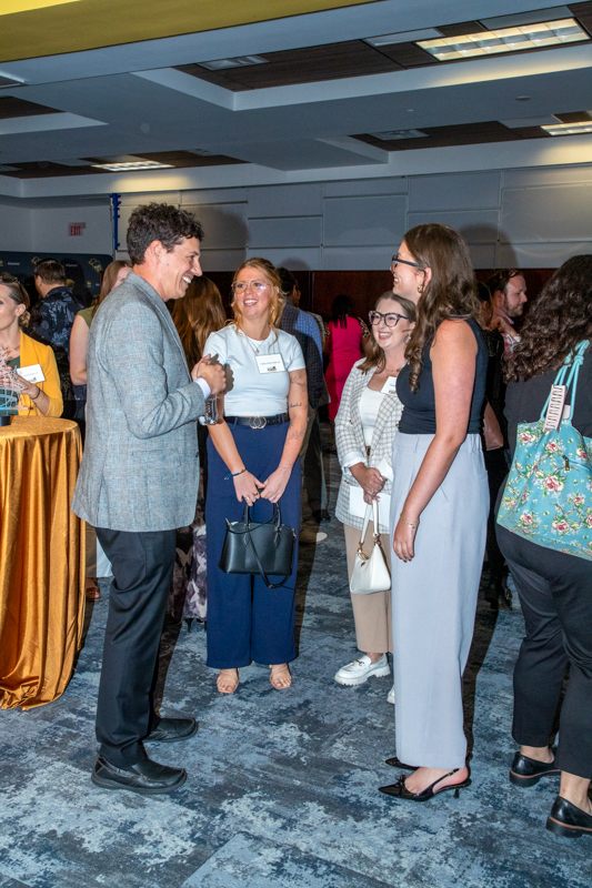 2025 Hospitality Knight 38