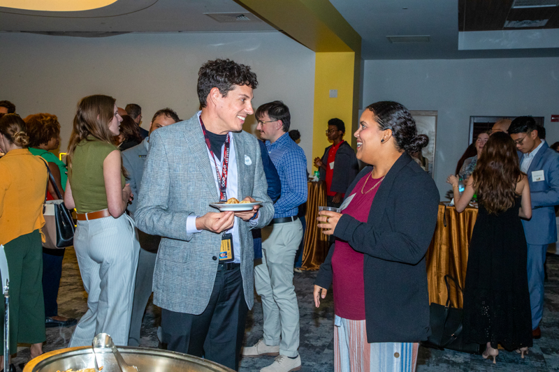 2025 Hospitality Knight 43