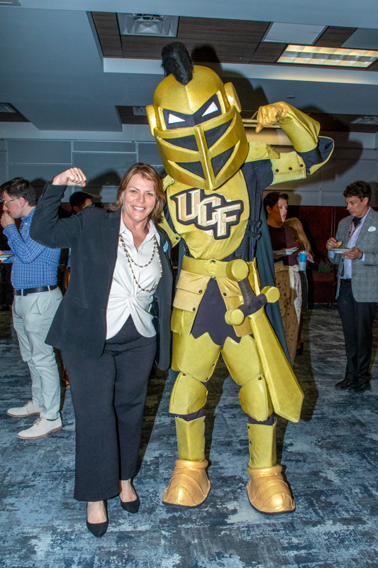 2025 Hospitality Knight 47