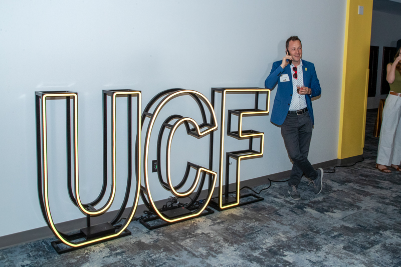 2025 Hospitality Knight 55