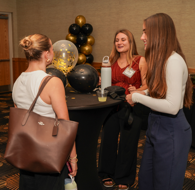 2025 Mentorship Mixer 52