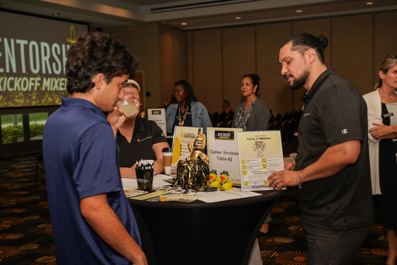 2025 Mentorship Mixer 54