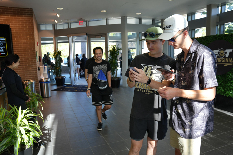 UCF Vs WVU Alumni Tailgate 01