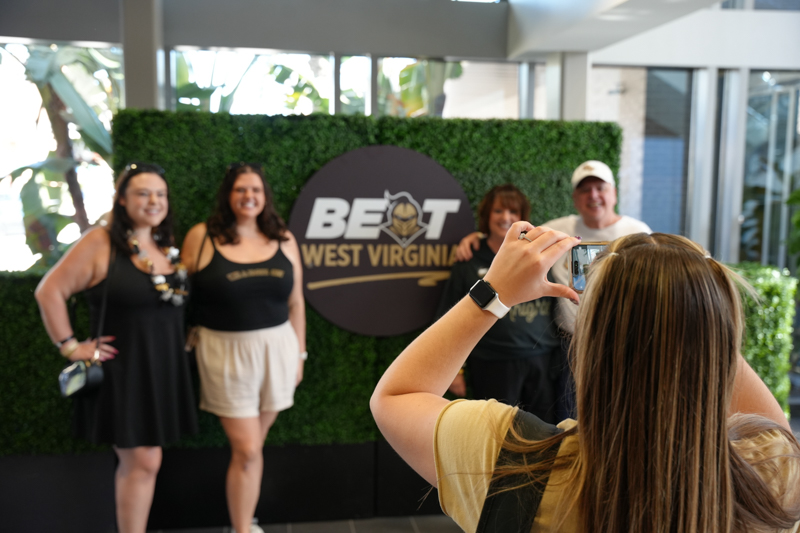 UCF Vs WVU Alumni Tailgate 07