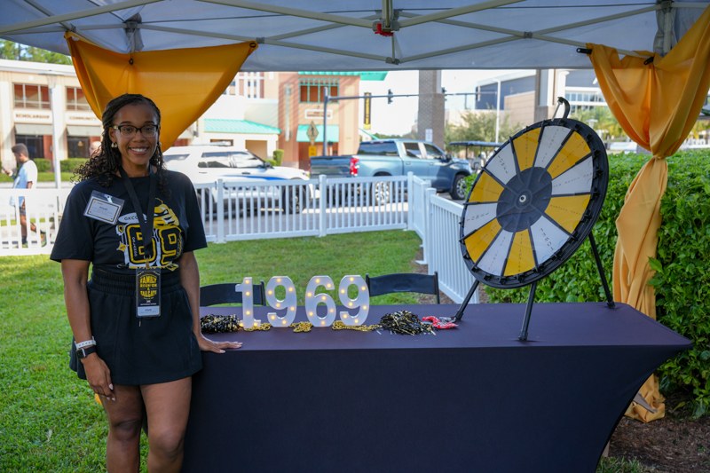 UCF Vs WVU Alumni Tailgate 29