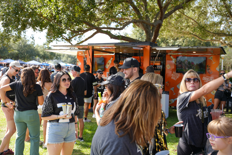 UCF Vs WVU Alumni Tailgate 46