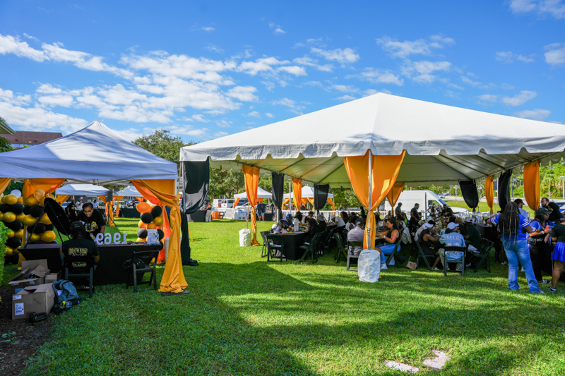 UCF Vs WVU Alumni Tailgate 64