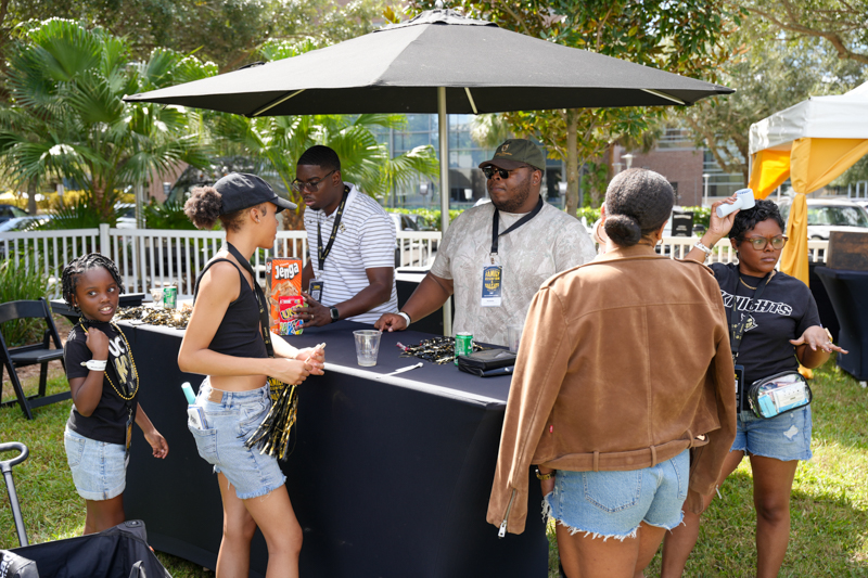UCF Vs WVU Alumni Tailgate 84