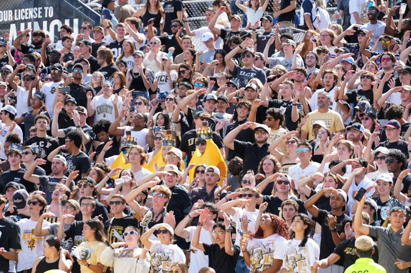 UCF Vs WVU Game MK Knights 03