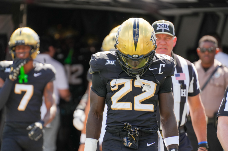 UCF Vs WVU Game MK Knights 06