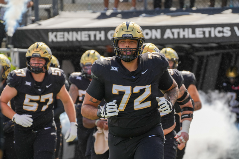 UCF Vs WVU Game MK Knights 15