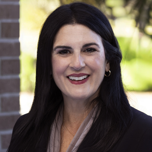 headshot image of Mercy Diaz Pinero