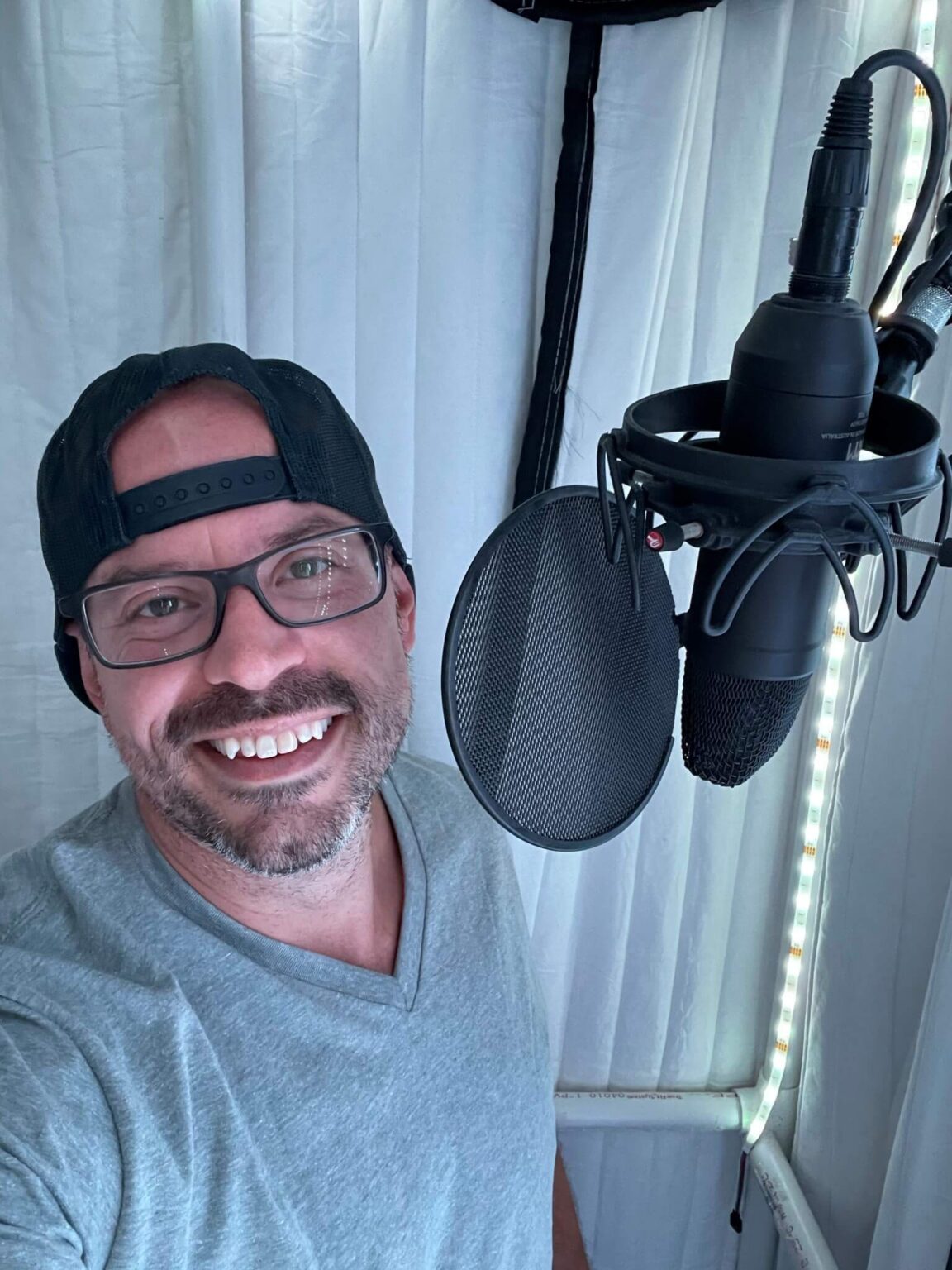 David Stoneback Finding His Voice: David Toback ’02 - UCF Alumni