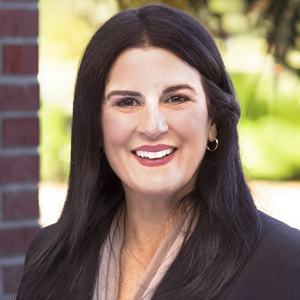 headshot image of Mercy Diaz Pinero