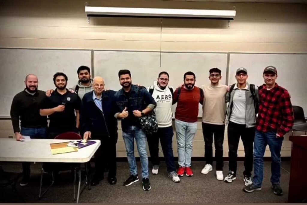 group of ucf students and faculty