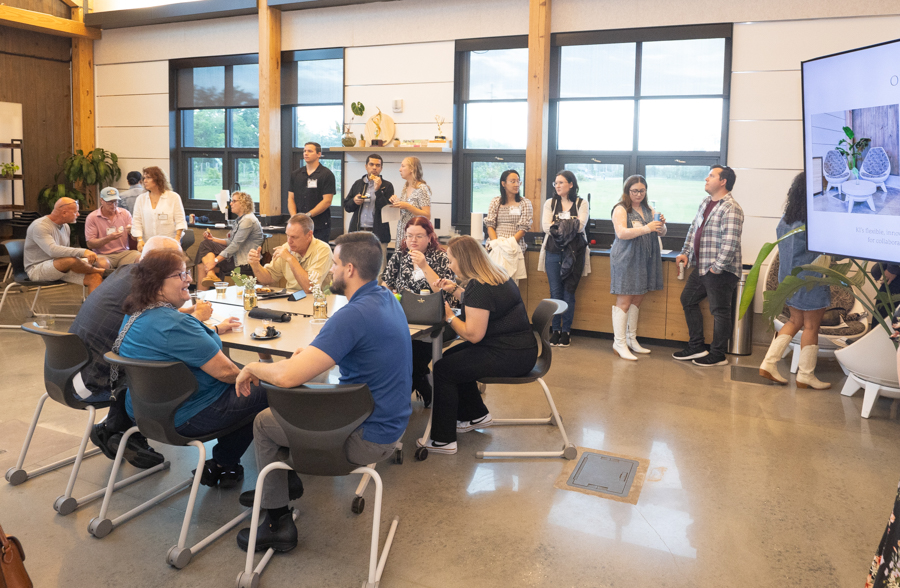 Knight On The Farm 2026 100